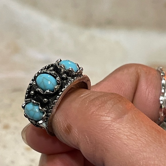 ⭐️🌵🌙 Silver & faux Turquoise Ring bohemian ring - Picture 15 of 17